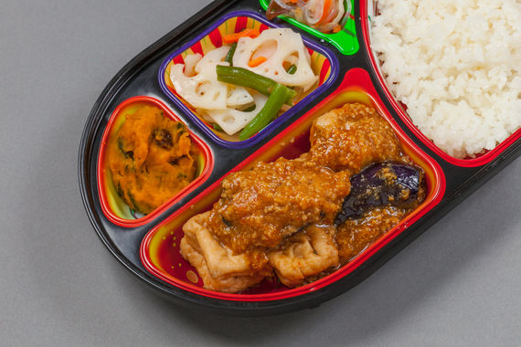 季節ごとのおすすめメニューも取り入れた配食サービス